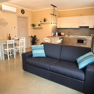 Appartamento Vanda Luxury House Near Gardaland And Garda, Castelnuovo del Garda