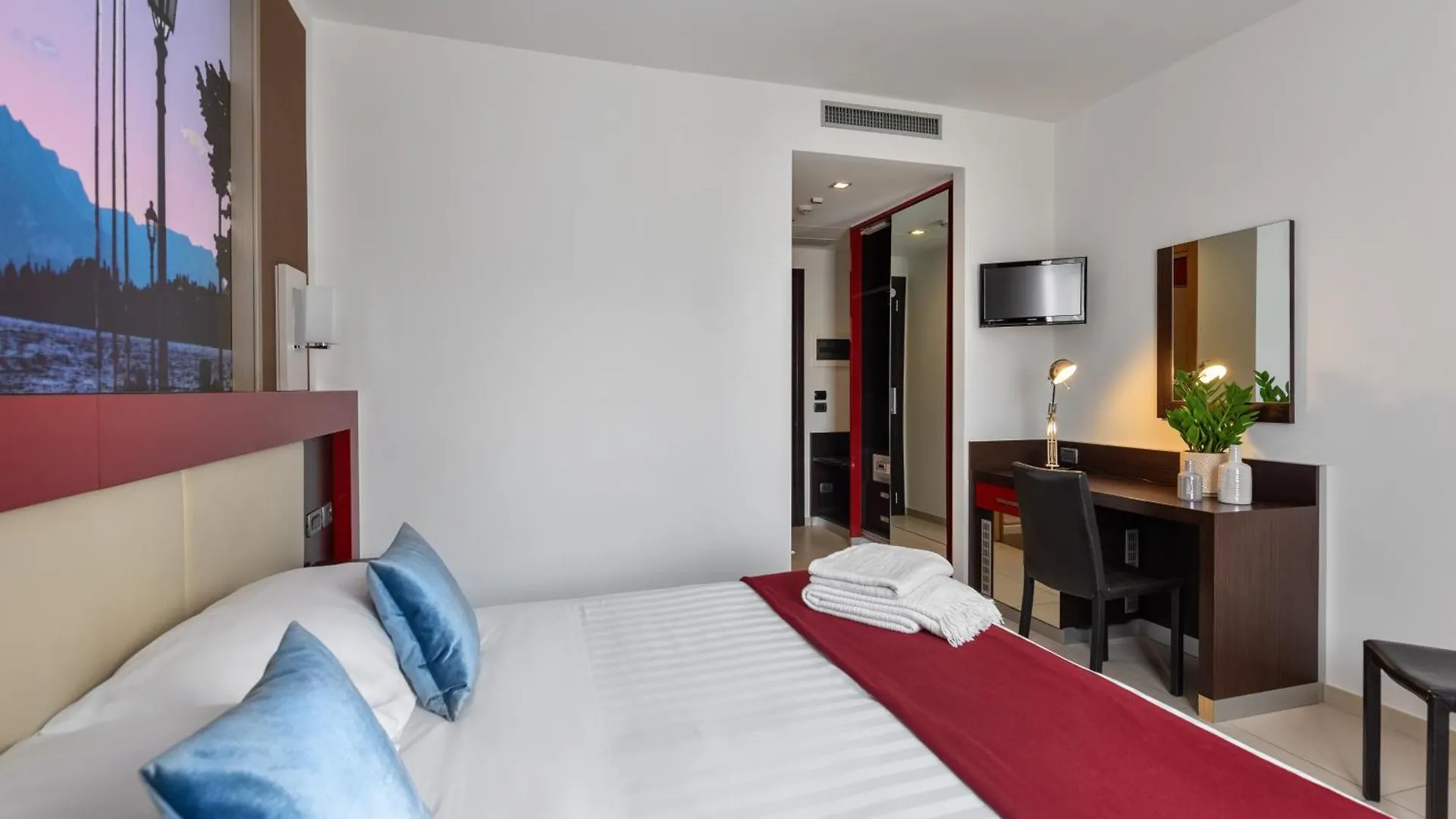 Kairos Garda Hotel Castelnuovo del Garda