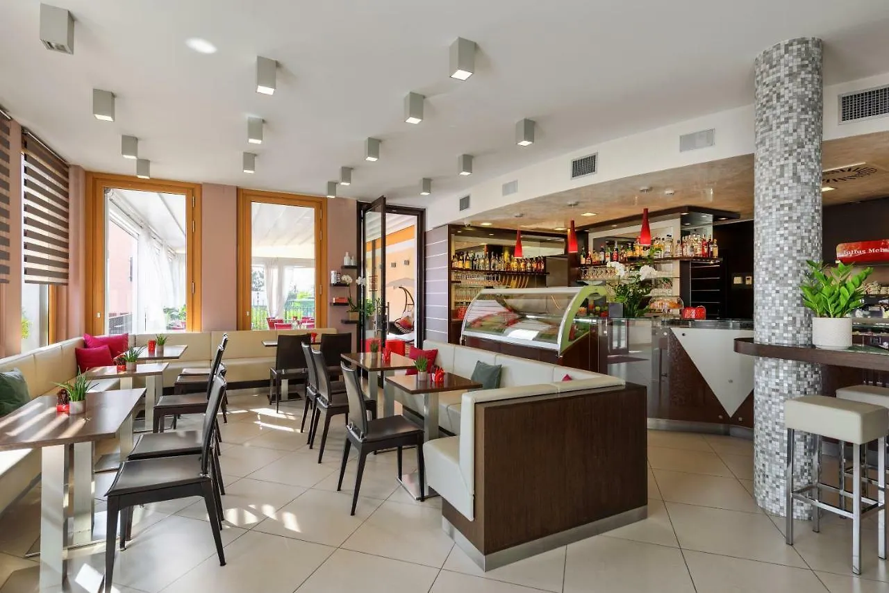 Kairos Garda Hotel Castelnuovo del Garda