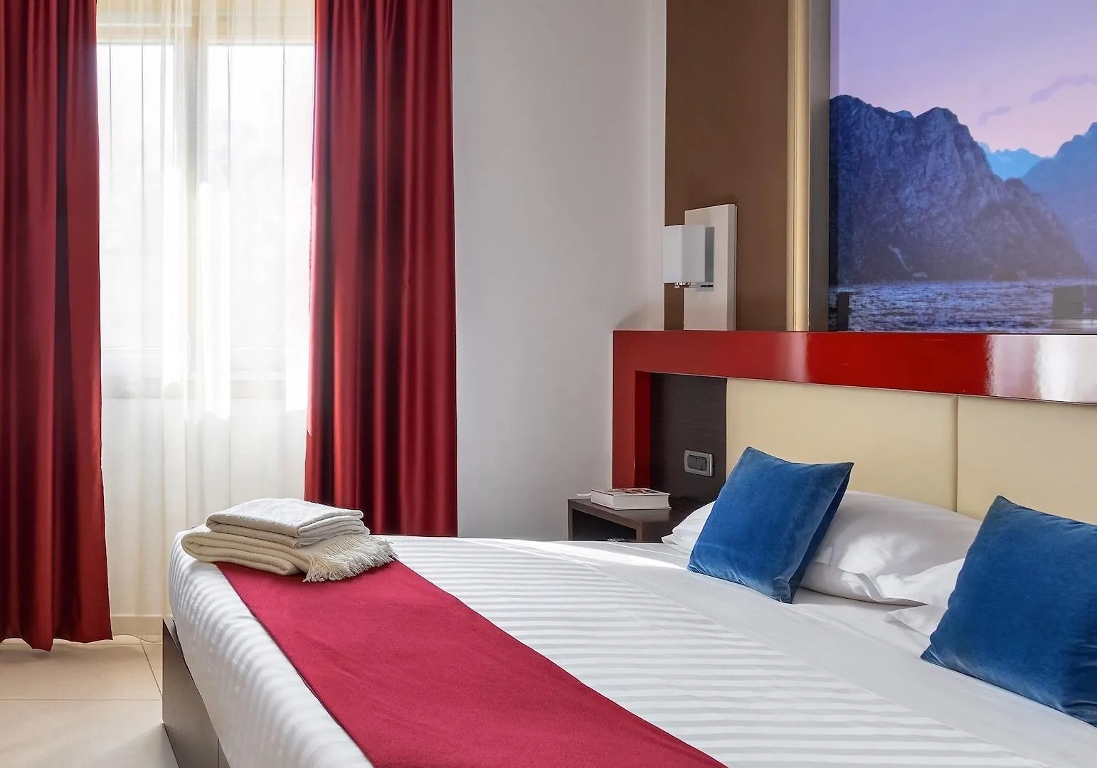 Kairos Garda Hotel Castelnuovo del Garda