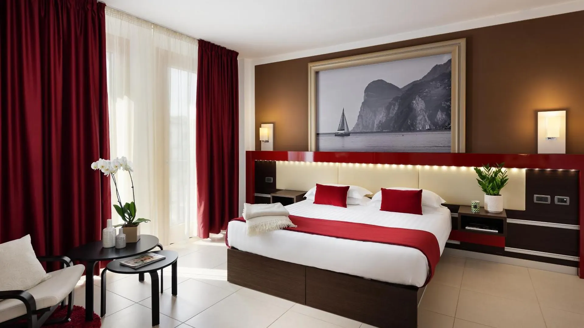 Kairos Garda Hotel Castelnuovo del Garda