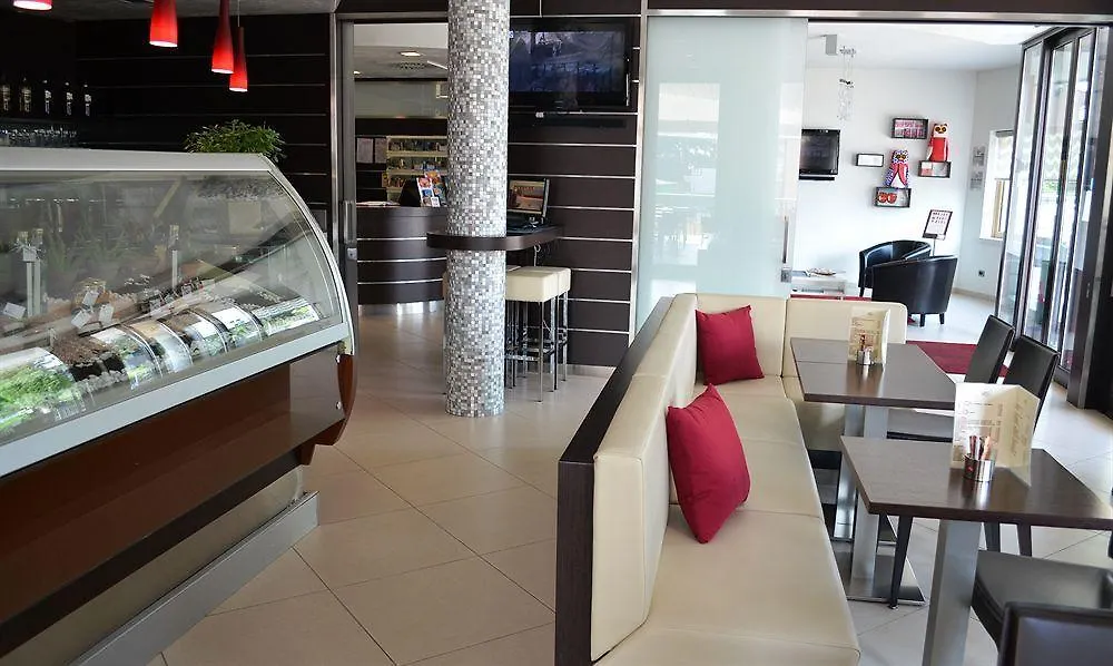Kairos Garda Hotel Castelnuovo del Garda